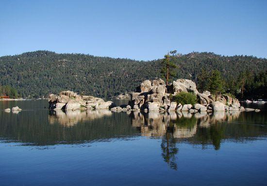 Big Bear Lakefront Lodge Exterior photo