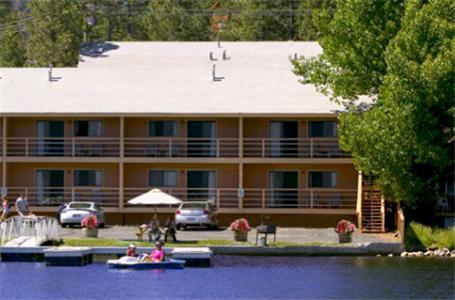 Big Bear Lakefront Lodge Exterior photo